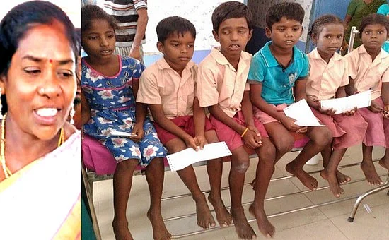 பள்ளி மாணவர்களுக்கு சூடுவைத்த ஆசிரியை கைது!