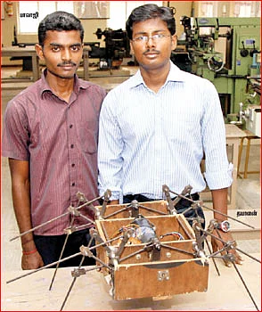 திருவண்ணாமலையில் எட்டுக்கால் எந்திரன்!