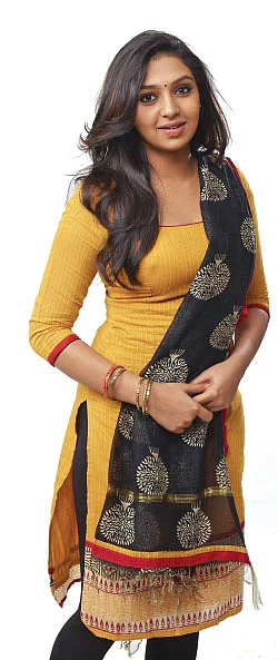 தமிழின் முதல் ஸோம்பி!