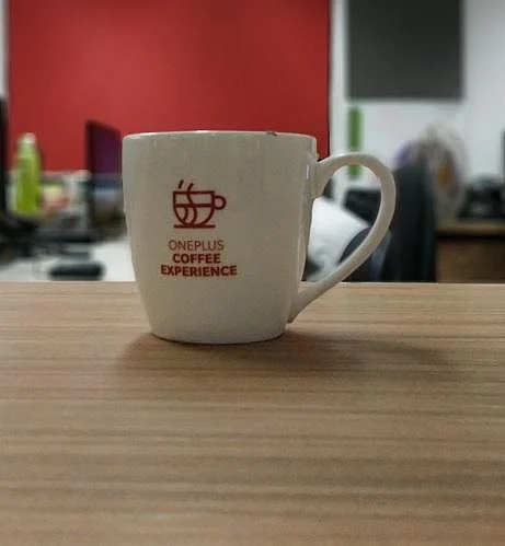 வாடிக்கையாளர்களை கவர ஒன் ப்ளஸ் மொபைல் நிறுவனம் புதிய யுக்தி!