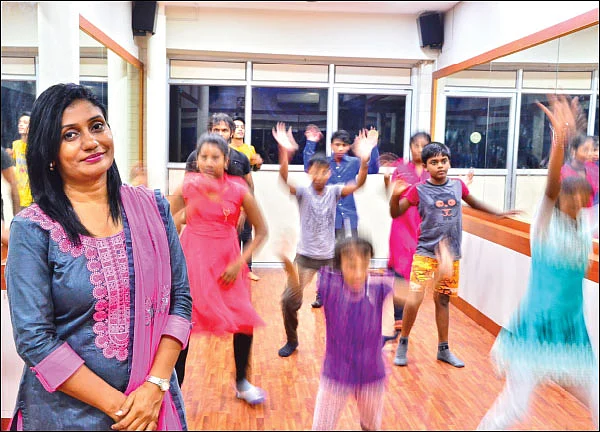 டான்ஸ் மாஸ்டர் ரேகா - பாசிட்டிவ் பார்வை என் சாய்ஸ்!