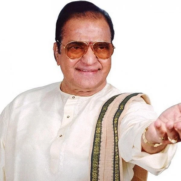 ஜெயலலிதா பயோபிக்கைப் போல் என்.டி.ஆர் பயோபிக்குக்கும் போட்டி!