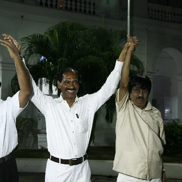 பா.ஜ.க நியமன எம்.எல்.ஏ-க்கள் விவகாரத்தில் பணிந்தது புதுச்சேரி அரசு!