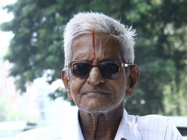 அரிசியை மீட்டதில் தொடங்கி தமிழக அரசுக்கே சவால் விட்டது வரை! -`ஒன் மேன் ஆர்மி’ டிராஃபிக் ராமசாமி