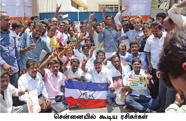 வாட்ஸ்அப் கட்டளை... வராத ரஜினி... சந்திப்பு தள்ளிப்போனது ஏன்?