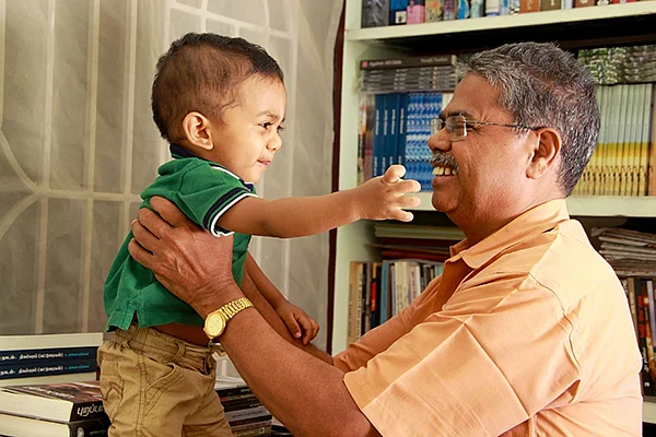 'மரவள்ளிக் கிழங்கு ருசி... மரணம்வரை போகாது!' - நாஞ்சில் நாடனின் பால்ய நினைவு!