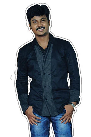 இப்போ இவரும் ஹீரோ!