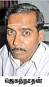 ஏழைகளின் பாத்திரம் !