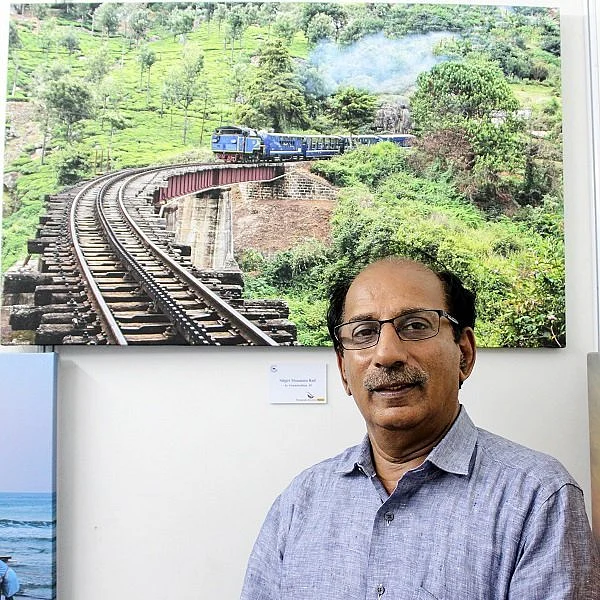 அடிக்கல் முதல் இன்றைய ஏ.சி. ஜில்லிப்பு வரை... புகைப்படங்களின் வழியே மெட்ரோ ரயில் பயணம்!