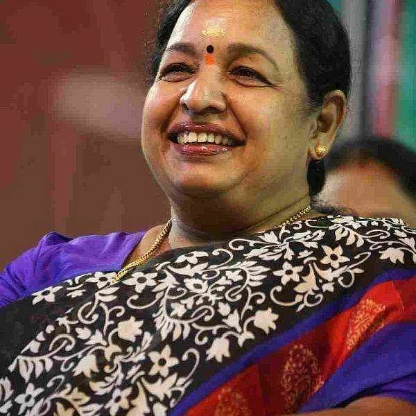 `துரோகம் அழிந்து நீதி தழைக்கும் காலம் வந்துவிட்டது!' - சி.ஆர் சரஸ்வதி
