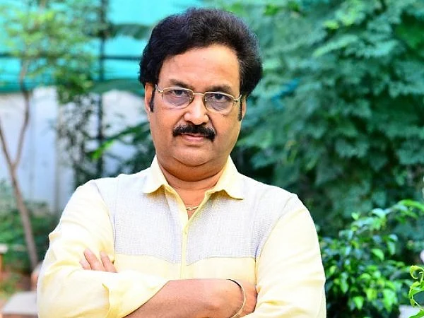 `பயணம்' பிரச்னை முதல், `காப்பான்' கதைத் திருட்டு வழக்கு வரை... பட்டுக்கோட்டை பிரபாகர் ஷேரிங்ஸ்