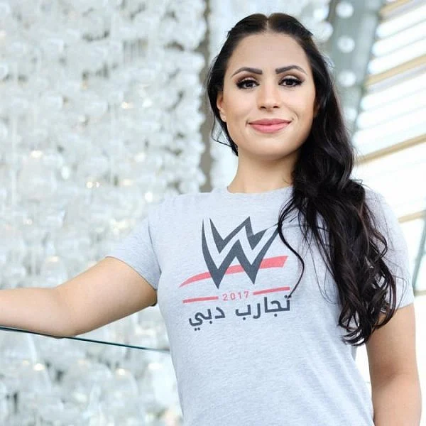 அரபிய நாட்டைச் சேர்ந்த முதல் பெண் WWE வீராங்கனை ஷதியா பற்றித் தெரியுமா?!