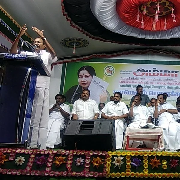 குறுக்கு வழியில் ஆட்சியைப் பிடிக்க நினைத்தவர்கள் எங்கு இருக்கிறார்கள்” அமைச்சர் தங்கமணி தாக்கு