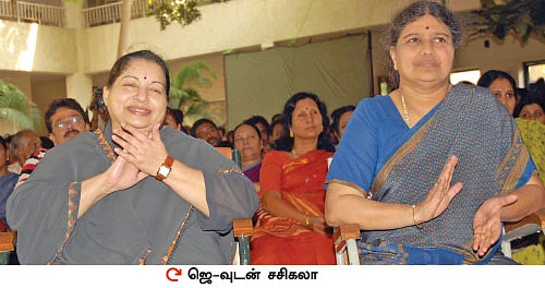 “நாங்க அப்பவே ஆதரிச்சவங்க!” - ரவுண்டு கட்டும் சசி பேரவையினர்