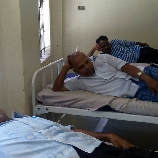 கடித்துக் குதறிய வெறி நாய்; கண்டு கொள்ளாத பேரூராட்சி அதிகாரிகள்!