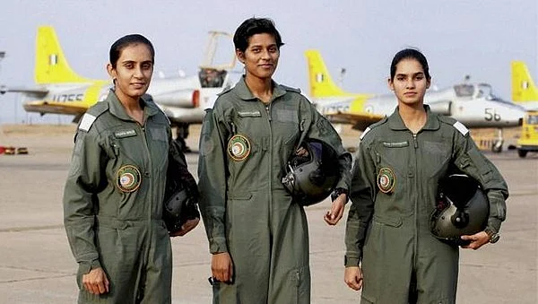 இவர்கள் 4 ஆண்டுகளுக்கு தாய்மையடையத் தடை!