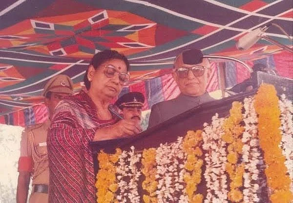 தமிழகத்தின் முதல் பெண் முதல்வர் வி.என். ஜானகி...பிறந்தநாள் சிறப்பு பகிர்வு!