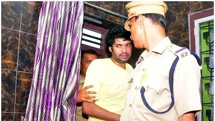 `வீடு முழுவதும் பப்பியின் ரத்தம்...!' - மூன்றரை வயது சிறுவனின் வாக்குமூலத்தால் சிக்கிய தாய்