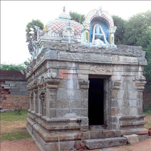 தமிழ்முறை குடமுழுக்கு... தடைபோடும் அதிகாரிகள்!