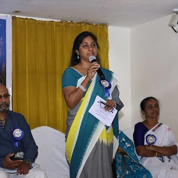 ''முறைகேடு, சீர்கேடு!" - ரோகிணி vs "ஆதாரம் எங்கே?" ராதாரவி டப்பிங் கலைஞர்கள் சங்கத் தேர்தல்