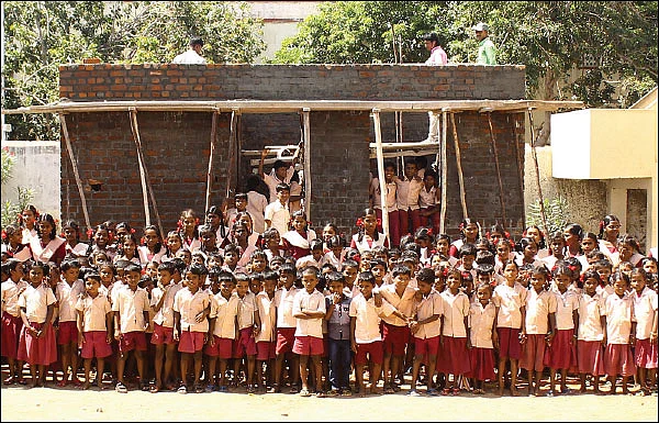 அறம் செய விரும்பு