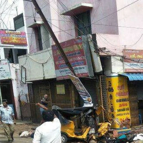 ஆறு பேரை பலி கொண்ட கோவை கார் விபத்து... இழப்பீடு கொடுப்பதில் அலட்சியம் காட்டுகிறதா அரசு?