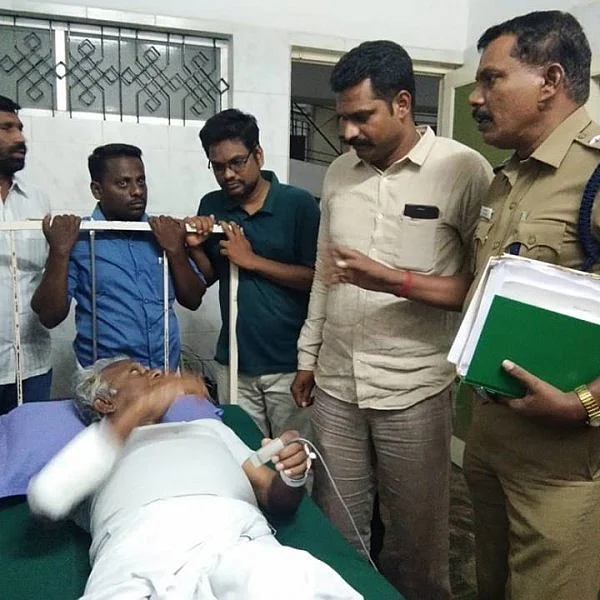 ``பெ.மணியரசன் மீதான தாக்குதல் தமிழகத்தின் புதுவகை அடக்குமுறை!'' - குற்றஞ்சாட்டும் சமூக ஆர்வலர்கள்