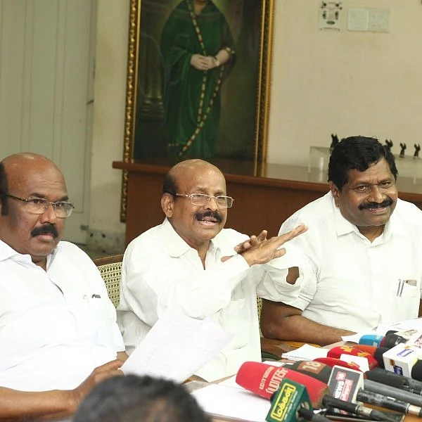 ``நேர்மையான அரசின் மீது தி.மு.க வீண் பழி போடுகிறது'' - பொன்னையன் குற்றச்சாட்டு!