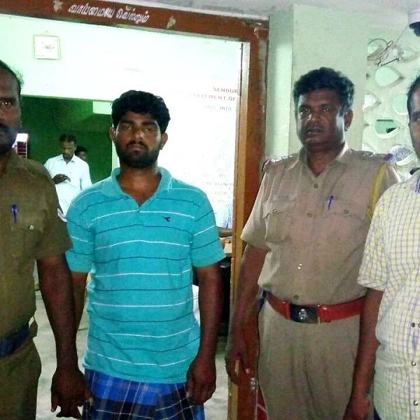 பணத்தைக் களவாட இரண்டே நிமிடம்தான்..! கதிகலக்கும் ஏடிஎம் கொள்ளையர்கள்