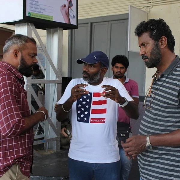 ``காதல் படம் தந்த அந்த மன அழுத்தம்..."- கண்கலங்கும் விஜய் மில்டன்! #LetsRelieveStress