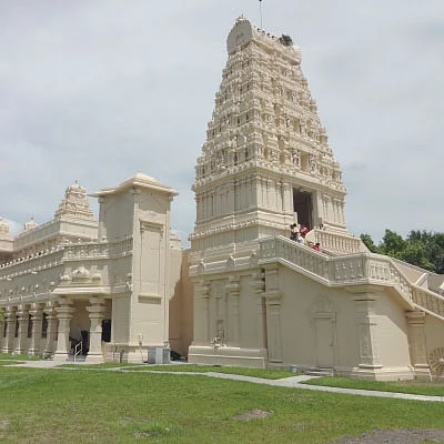 அமெரிக்க மண்ணில் அற்புத ஆலயங்கள்!