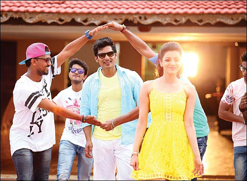 “விஜய்க்கு ஒரு படத்துலயாவது டிரெஸ் டிசைன் பண்ணணும்!”