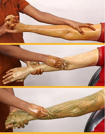 ஆள் பாதி... தோல் பாதி!