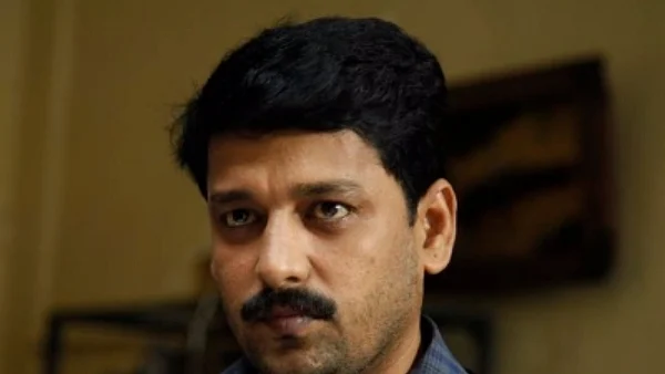 'குரங்கு பொம்மை'