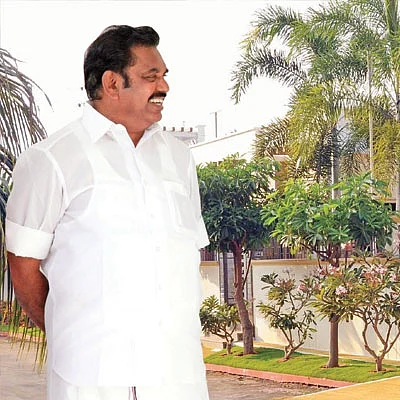 சாதி ஆணவம் தலைவிரித்து ஆட்டுவிக்கிறது! - எடப்பாடி சர்ச்சை-2