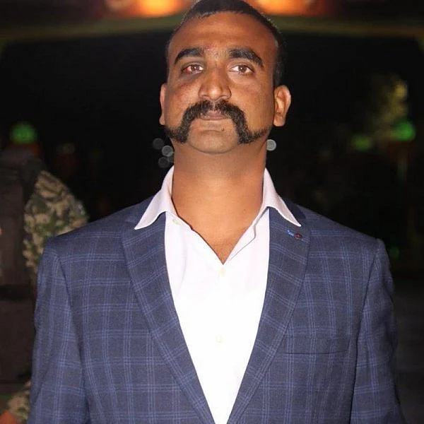 பாதுகாப்புக்கு அச்சுறுத்தல் - விங் கமாண்டர் அபிநந்தனை இடமாற்றம் செய்தது விமானப்படை!