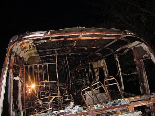 பா.ம.க.வினர் இன்றும் வன்முறை: வட மாவட்டங்களில் பதற்றம் (படங்கள்)