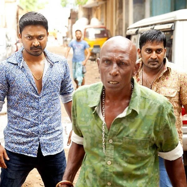 வன்முறையை கொண்டாடக் கூட செய்யலாம்... ஆனால்..!? - ‘வீரா’ விமர்சனம்