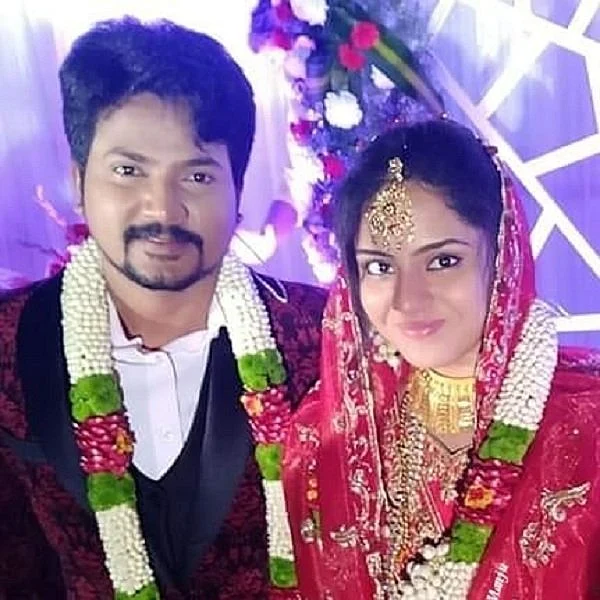 முக்கிய நண்பர்களுக்கு மட்டுமே அழைப்பு!- எளிய முறையில் நடந்தது கே.பி.ஒய் அசார் திருமணம்
