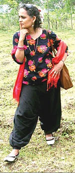 நினைவில் மின்னும் ஒளிப்படங்கள் - புதுவை இளவேனில்