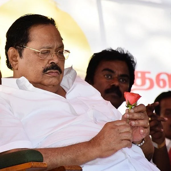 `ஜெயலலிதாவோடு நடித்திருப்பேன்..!’ - அவையில் சிரிப்புவெடிகளைக் கொளுத்திப்போட்ட துரைமுருகன்