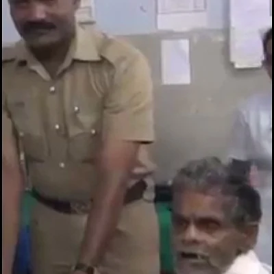 பிச்சைக்காரரின் 28,000 ரூபாய் அவரிடமே ஒப்படைப்பு