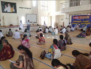 “மாமியாரின் மூட்டு வலியைத் தீர்க்கும் பயிற்சி!”