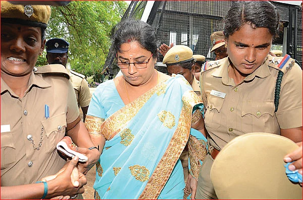 “அதாவது கண்ணுங்களா!” - நிர்மலாதேவிக்கு விதவிதமாக வாய்ஸ் டெஸ்ட்