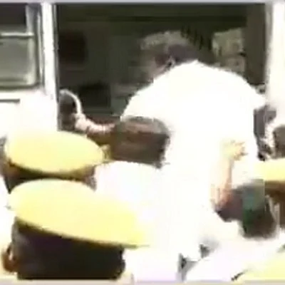 ஐஐடி மாணவர் அமைப்பு தடைக்கு ஆதரவாக இந்து மக்கள் கட்சி ஆர்ப்பாட்டம்!