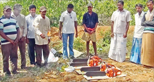 'தானே' துயர் துடைத்தோம்!