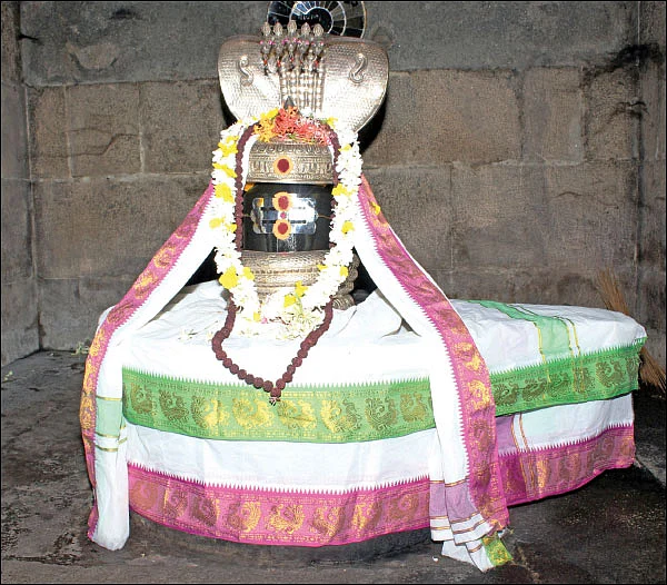 ஐப்பசி அன்னாபிஷேகம் திருமந்திரம் சொல்லும் தத்துவம்!