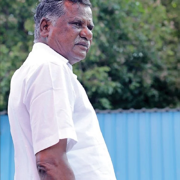 “பணத்தை நம்பியே தேர்தலைச் சந்திக்கிறது அ.தி.மு.க கூட்டணி!”