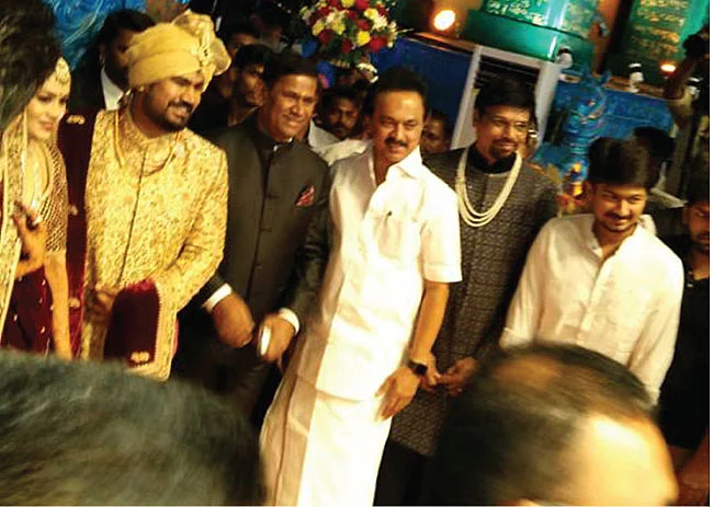 500 கோடி தேர்தல் நிதி? - சிக்கிய மார்ட்டின்... சிக்கலில் தி.மு.க!
