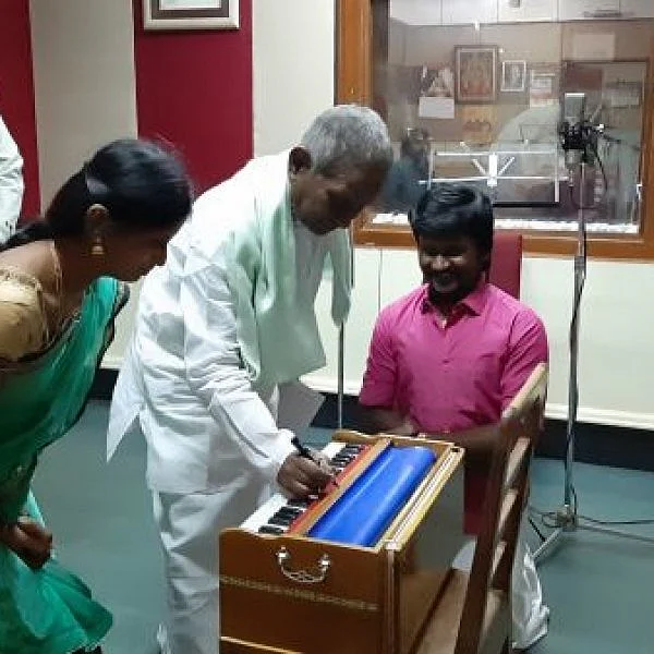 ''என் கணவருக்கு இப்படியொண்ணு நடந்ததே இல்லை!’’ - நெகிழும் ராஜலட்சுமி செந்தில் கணேஷ்